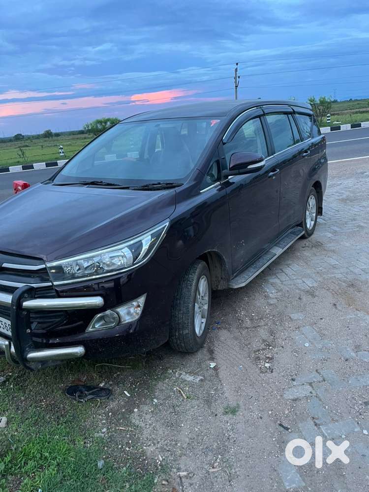 Toyota Innova Crysta 2016 Diesel Manual Year