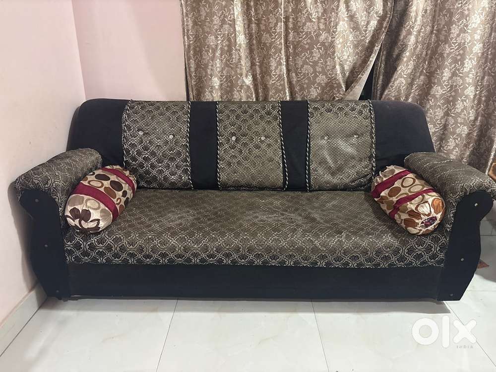Selling my 2-year-old sofa set along with chairs.
