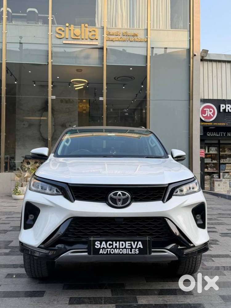 Toyota Fortuner Legender 4x2 At 2.8, 2024, Diesel