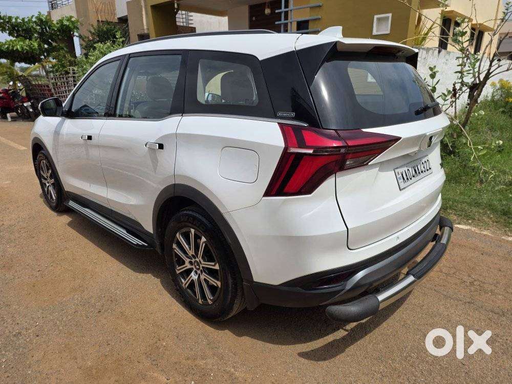 Mahindra Xuv700 Ax7 Luxury Pack Awd, 2022, Diesel