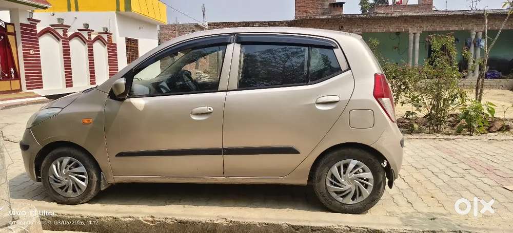 Hyundai I10 2010 Lpg 100050 Km Driven
