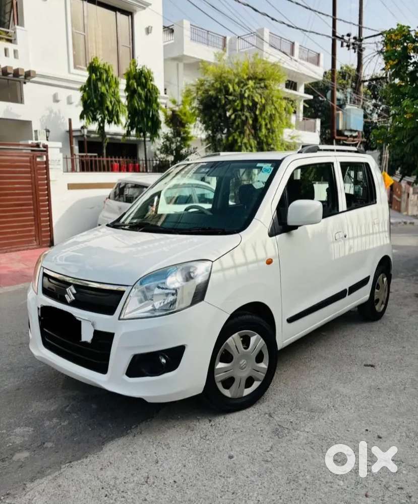 2015/2016 Vxi Petrol  Complete Documents  Center  Loking  All Original