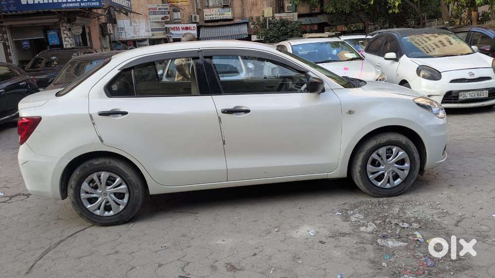 Maruti Suzuki Swift Dzire 1.3 Lxi, 2021, Cng & Hybrids