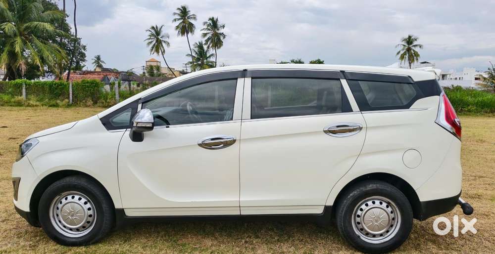 Mahindra Marazzo M2, 2019, Diesel