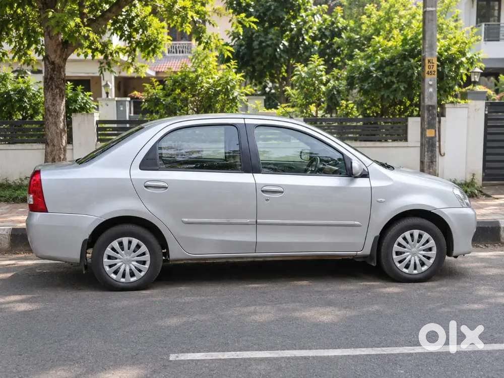 Toyota Etios Diesel, Full Company Service,no Replacements/accidents