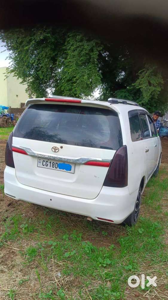 Toyota Innova 2009 Model  Family Car  Well Maintained  2.5 L Km