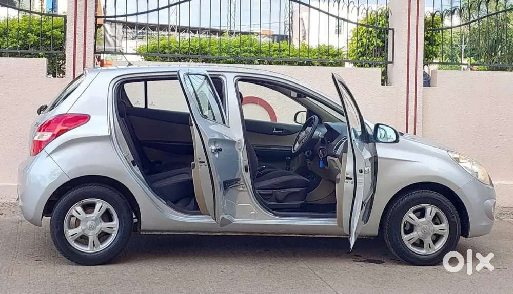 Hyundai I20 Asta 2011