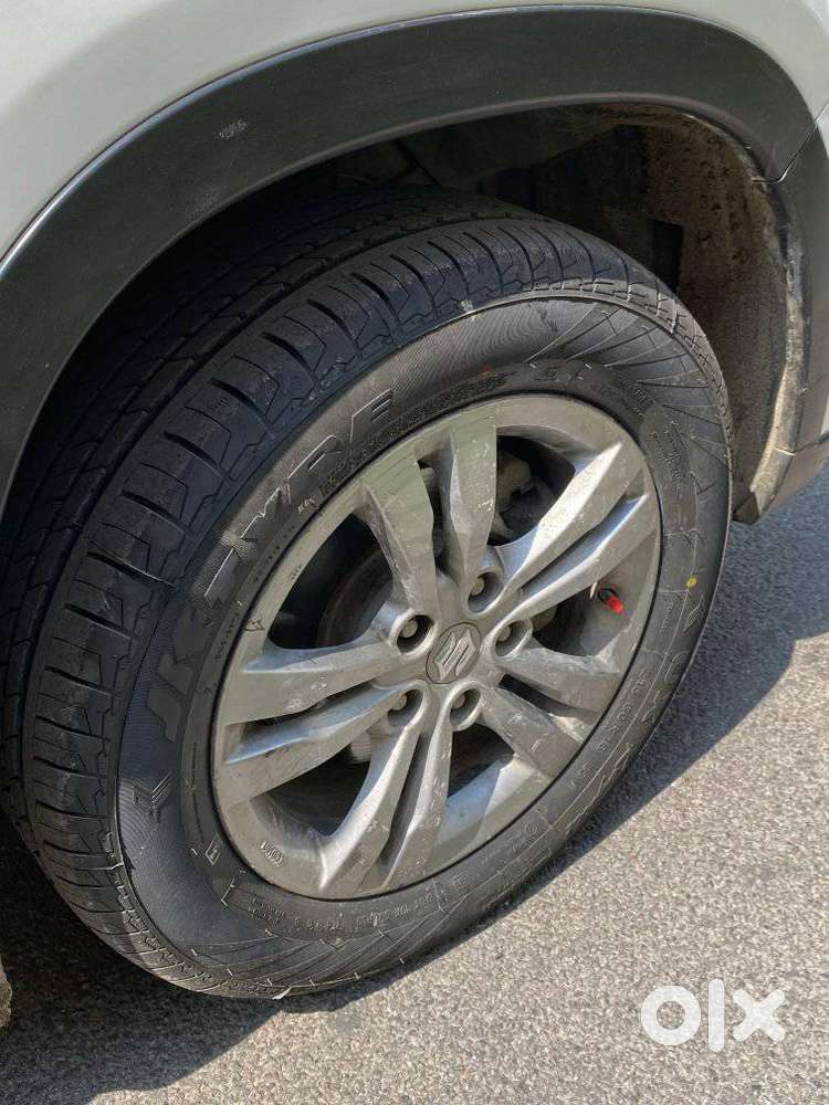 Maruti Suzuki Vitara Brezza Zdi, 2018, Diesel