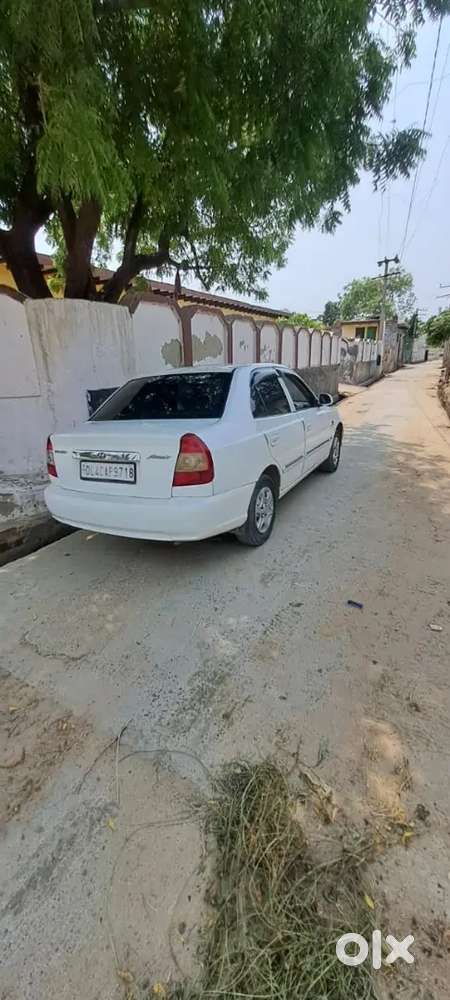 Hyundai Accent 2011 Cng & Hybrids 140000 Km Driven