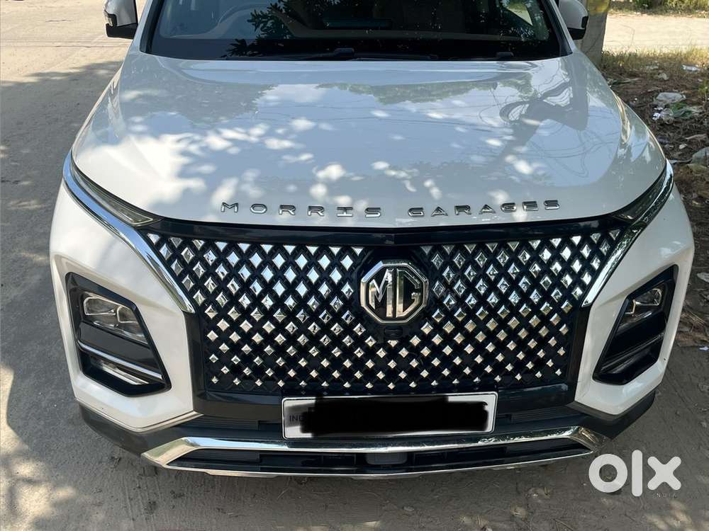 Mg Hector Plus 2023 Petrol Savvy Pro