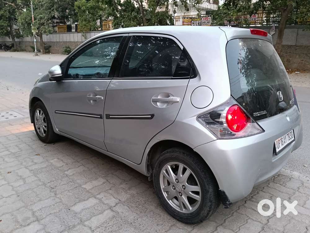 Honda Brio V Mt, 2014, Petrol