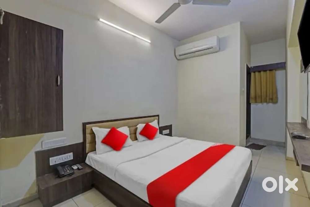Room Boy At Hotel rooms