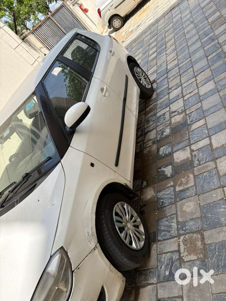 Skoda Fabia 2011 Petrol 100000 Km Driven