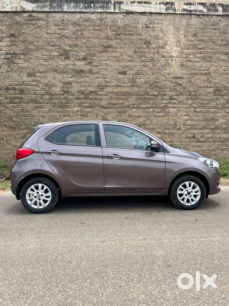 Tata Tiago 1.2 Revotron Xz, 2017, Petrol