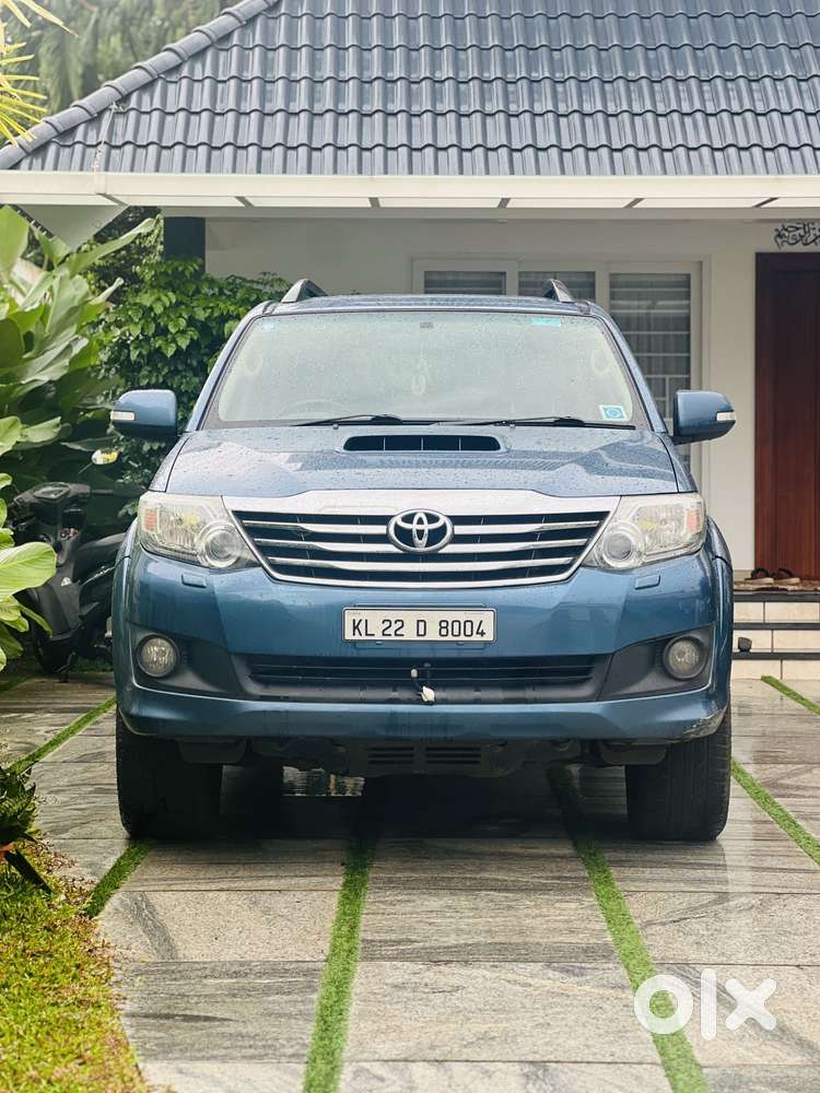 Toyota Fortuner 4x2 At 2.8 Diesel, 2012, Diesel