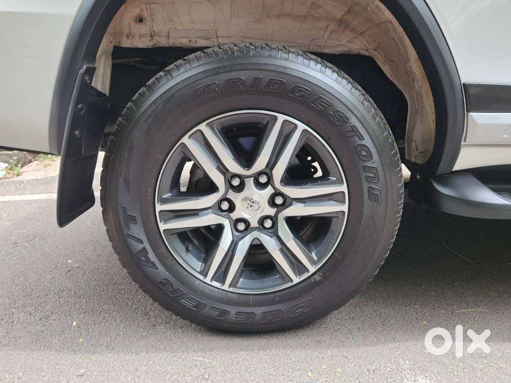 Toyota Fortuner 4x2 At 2.8 Diesel, 2022, Diesel