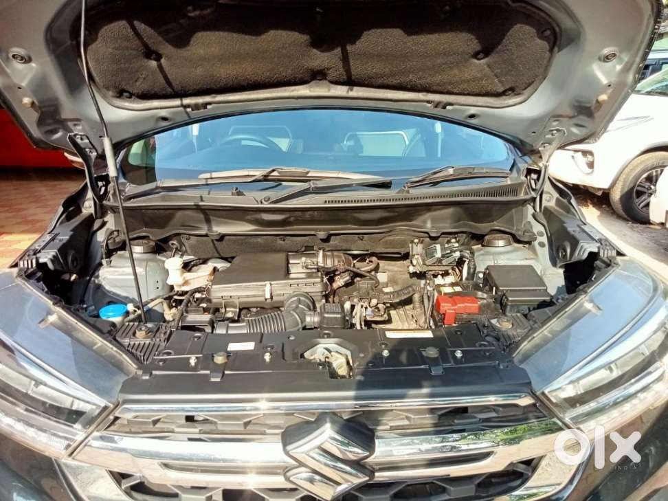 Maruti Suzuki Xl6 1.5 Zeta At, 2024, Petrol