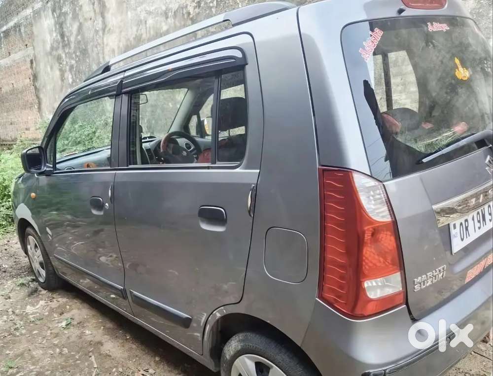 Maruti Suzuki Wagon R 1.0 Year 2012