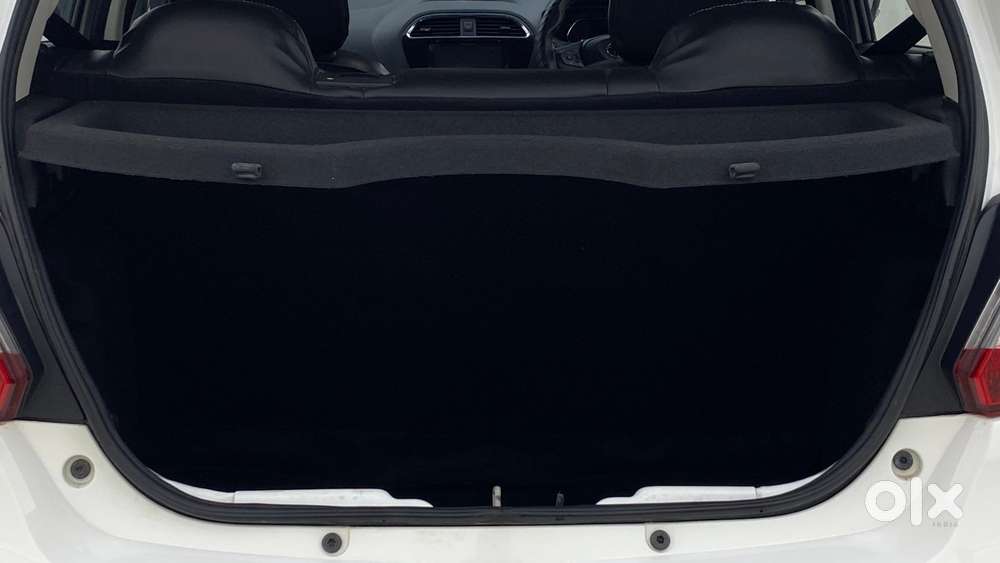 Tata Tiago Xza Plus, 2024, Petrol