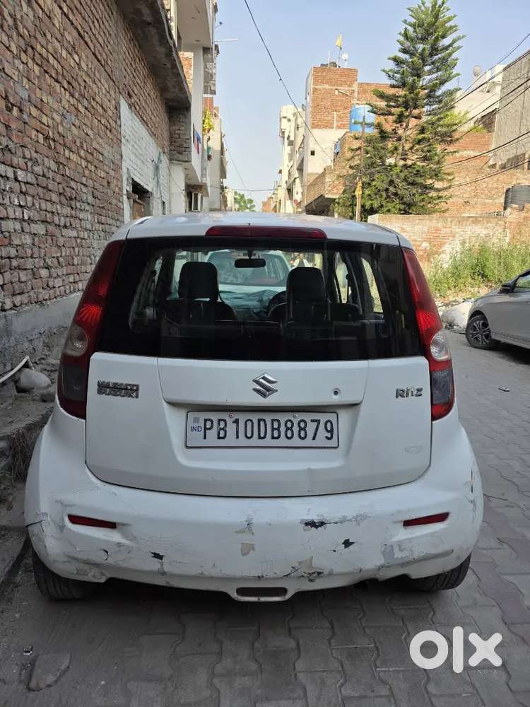 Best Conditions Maruti Suzuki Ritz 2010 Diesel 65000 Km Driven