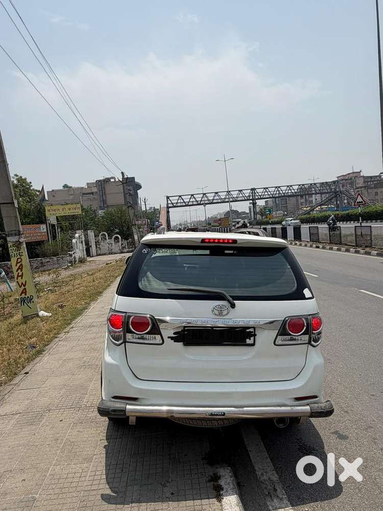 Toyota Fortuner 2016 Diesel Well Maintained