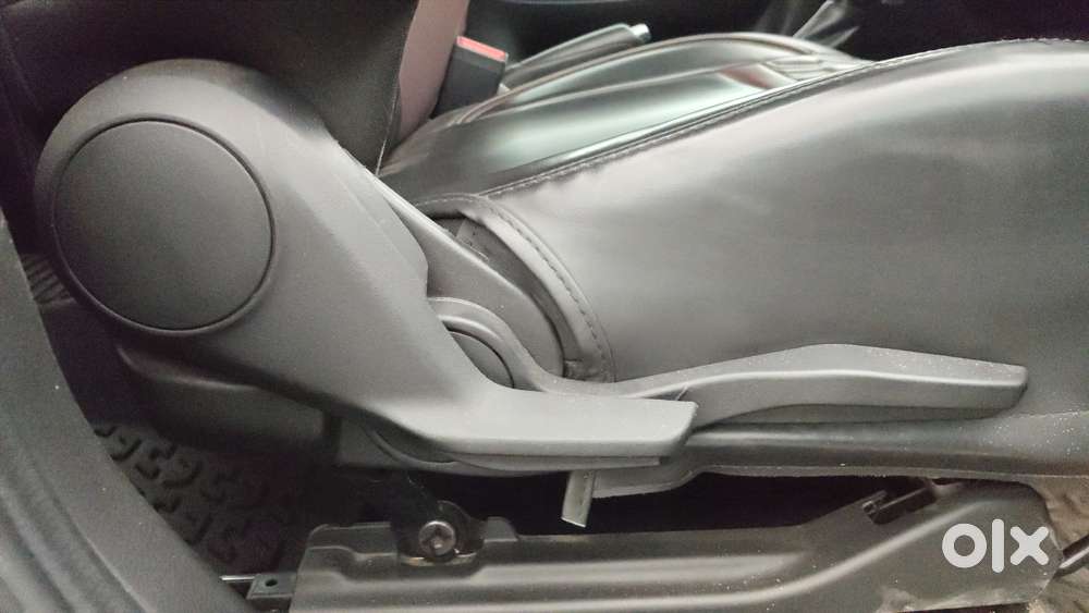 Maruti Suzuki Fronx Alpha 1.0l Turbo 6 At, 2023, Petrol
