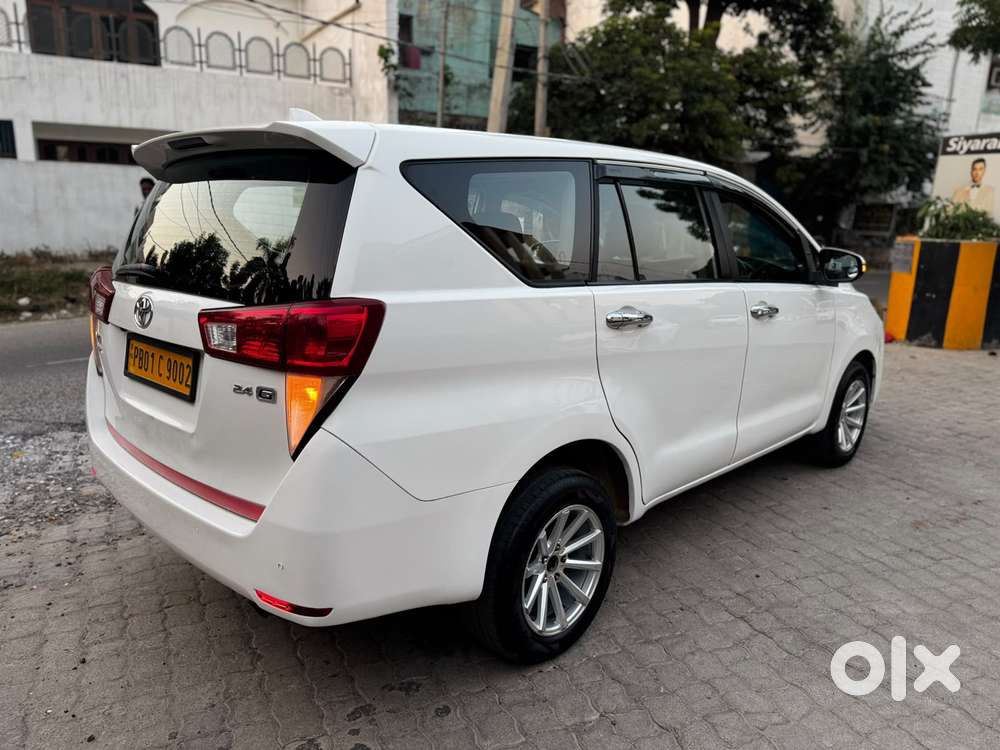 Toyota Innova Crysta 2.4 G Mt 7 Str, 2020, Diesel