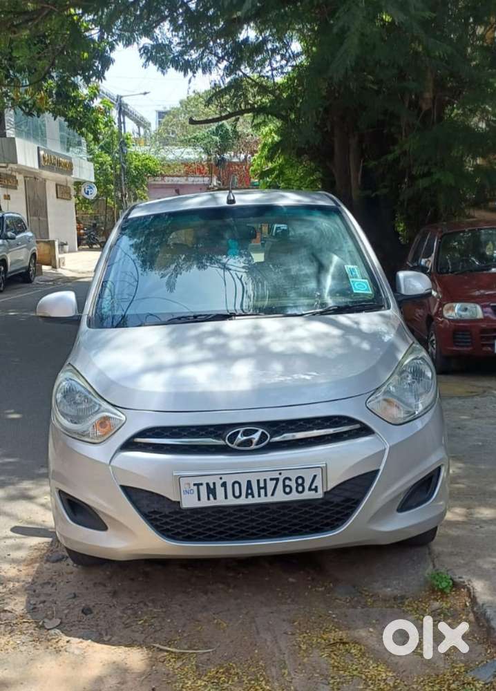 Hyundai I10 Sportz At, 2013, Petrol