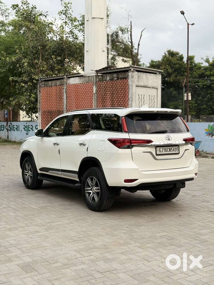 Toyota Fortuner 4x2 At 2.8 Diesel, 2019, Diesel