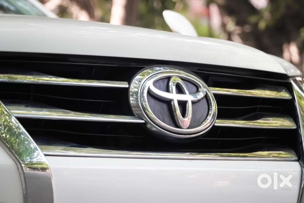 Toyota Fortuner 4x2 At 2.8 Diesel, 2019, Diesel