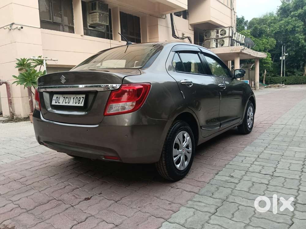 Maruti Suzuki Swift Dzire 1.2 Vxi Bsiv, 2022, Petrol