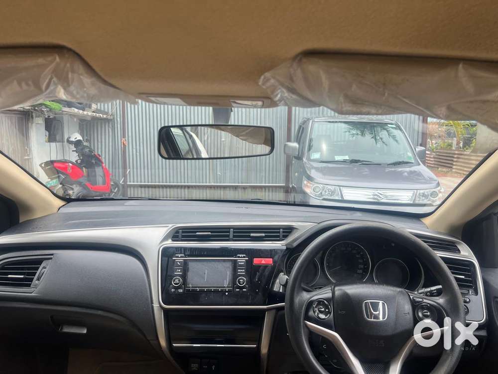 Honda City V Mt, 2015, Petrol