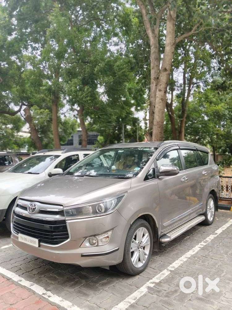 Toyota Innova Crysta 2.8z Automatic, 2017, Diesel