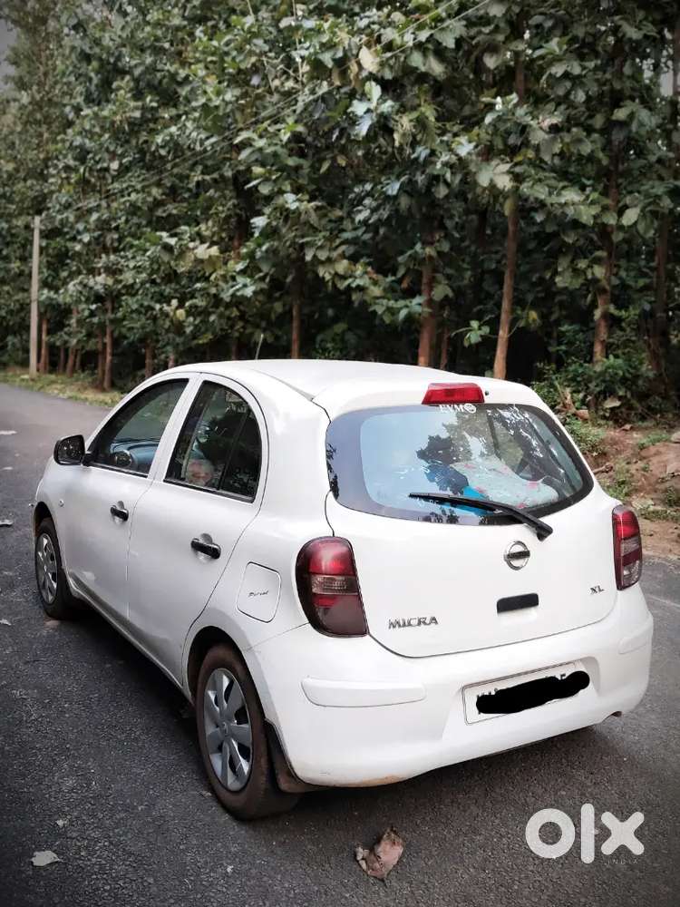 Nissan Micra 2011 Petrol 95000 Km Driven