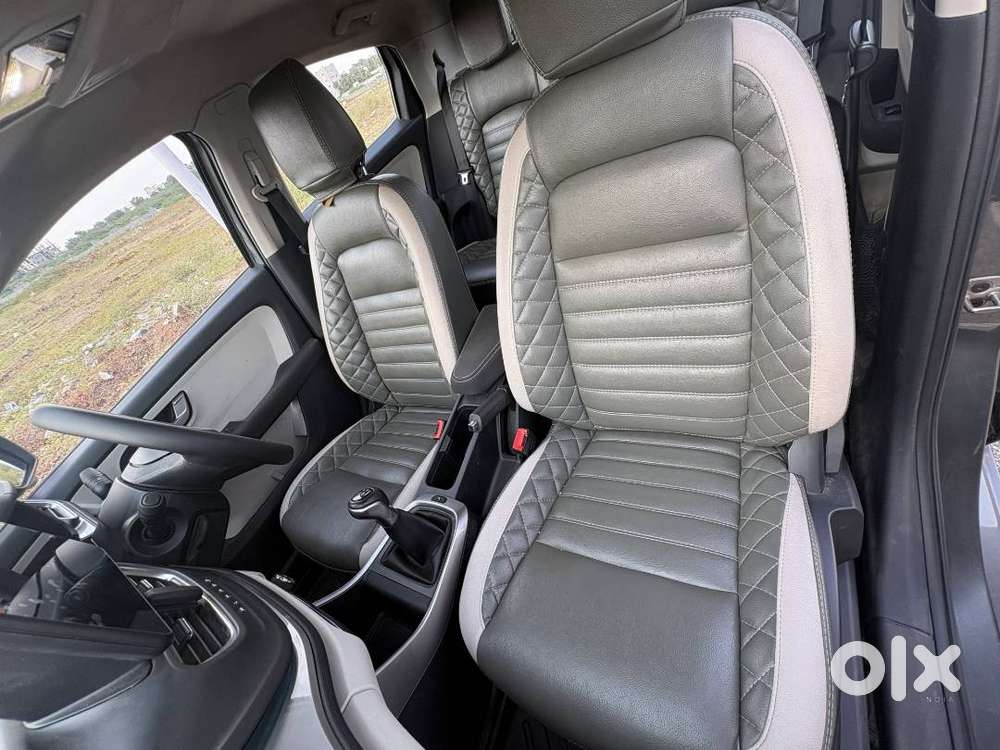 2025 Tata Altroz Xz Lux 1.2 Petrol  21,543 Km  1st Owner