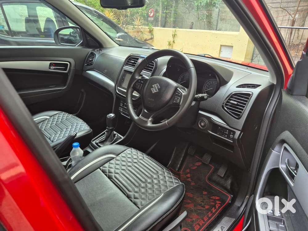Maruti Suzuki Brezza 1.5 Zxi Smart Hybrid Dual Tone, 2021, Petrol