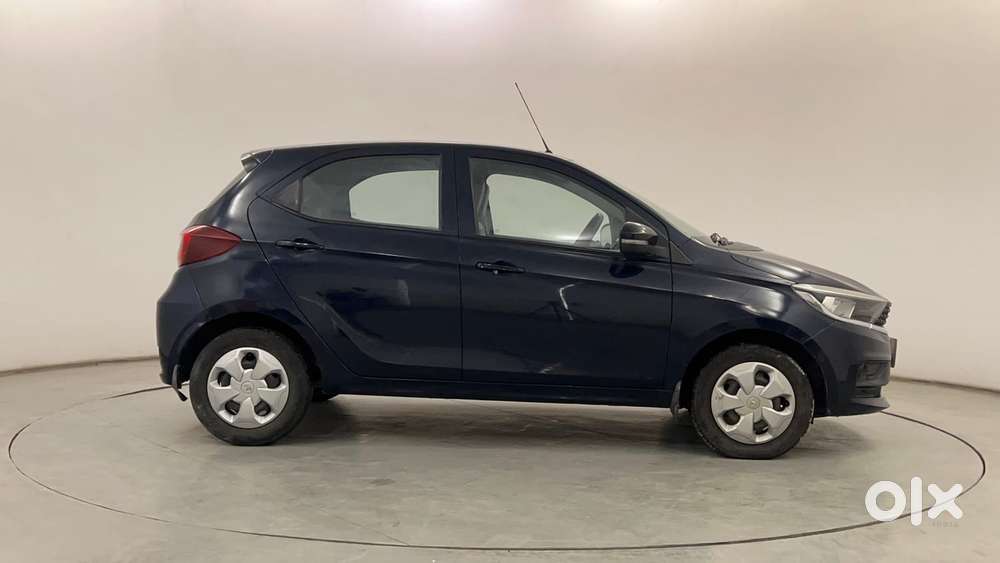 Tata Tiago 1.2 Revotron Xt Option, 2021, Petrol