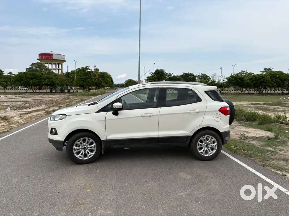Ford Ecosport 2015 Petrol Well Maintained