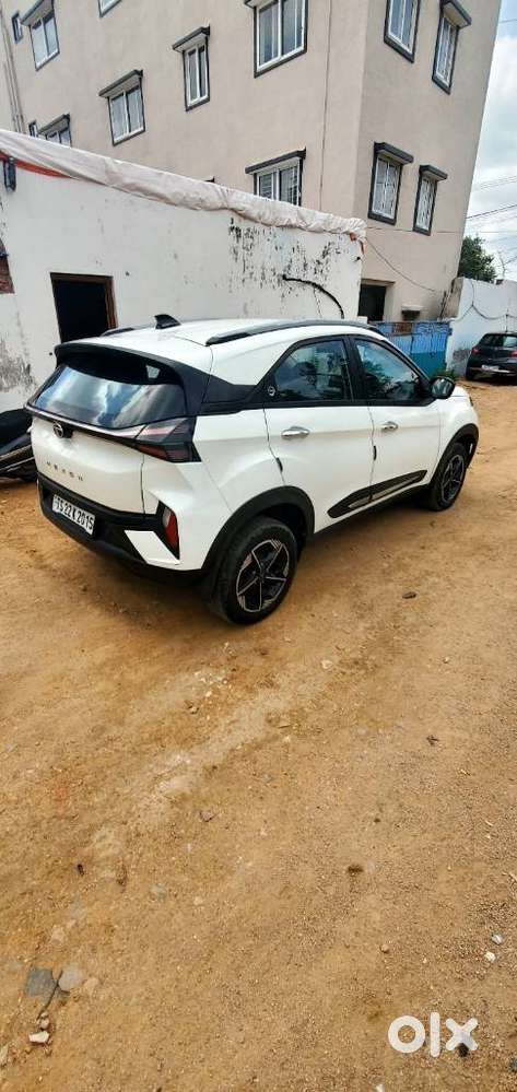 Tata Nexon Pure 1.2 S Revotron Petrol 6 Mt, 2023, Petrol