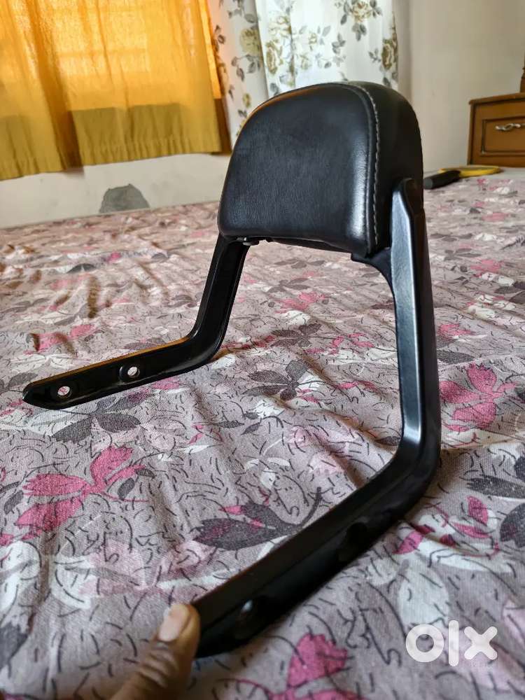 Classic reborn backrest and low rider seat