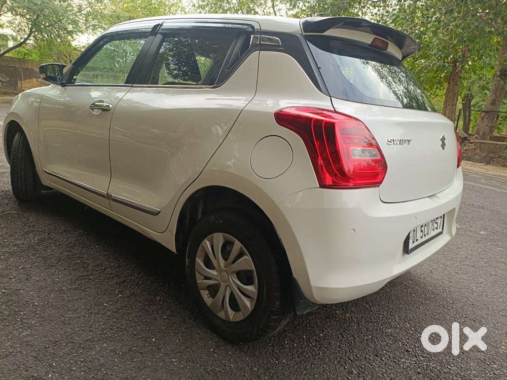 Maruti Suzuki Swift 1.2 Vxi (o), 2023, Petrol