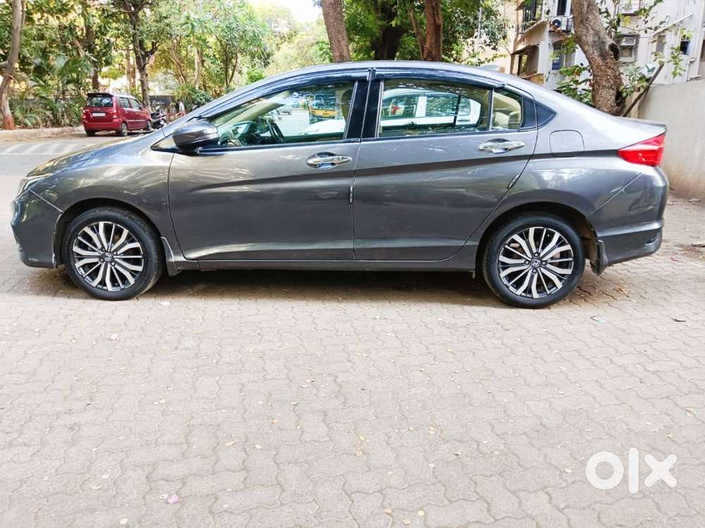2018 Newlike Honda City Vx ( Sunroof) 1stowner Just 45456 Kms F/loaded