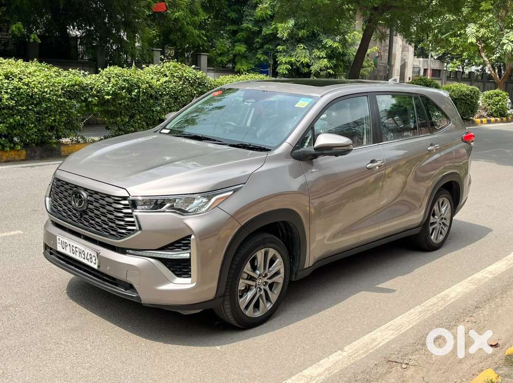 Toyota Innova Hycross 2.0 Zx (o) Hybrid 7 Str, 2025, Electric