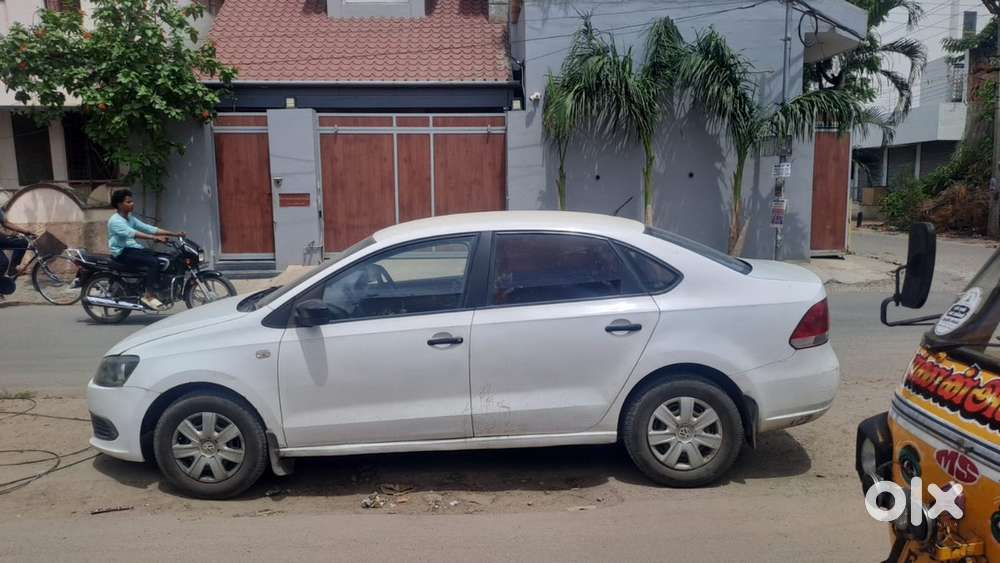 Volkswagen Vento Petrol 2011