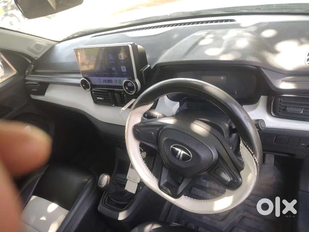 New Comersel Car Lani H