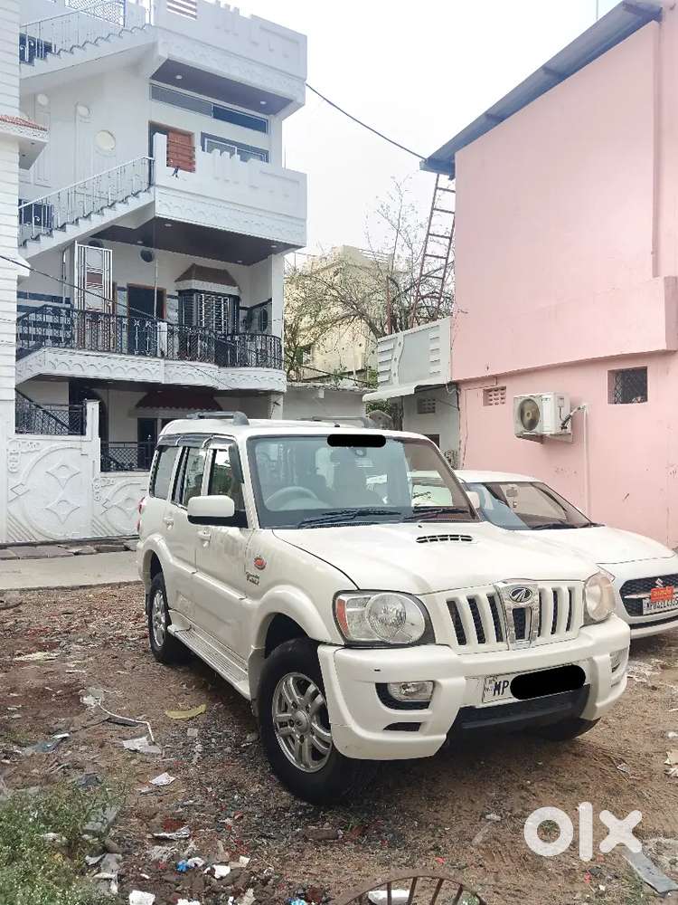 Mahindra Scorpio Vlx 2013