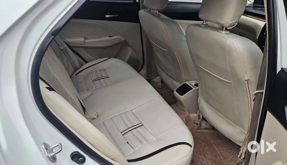 Maruti Suzuki Dzire 1.2 Vxi Amt, 2017, Petrol