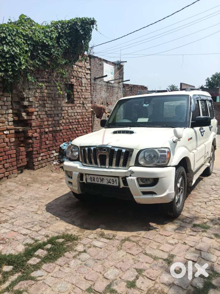Mahindra Scorpio