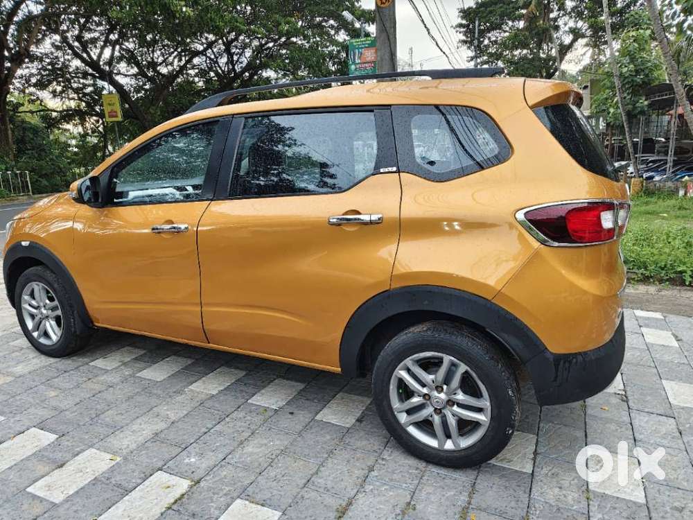 Renault Triber Rxz Easy-r Amt, 2021, Petrol
