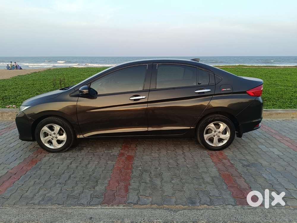 Honda City 2015-2017 I Vtec V, 2016, Petrol